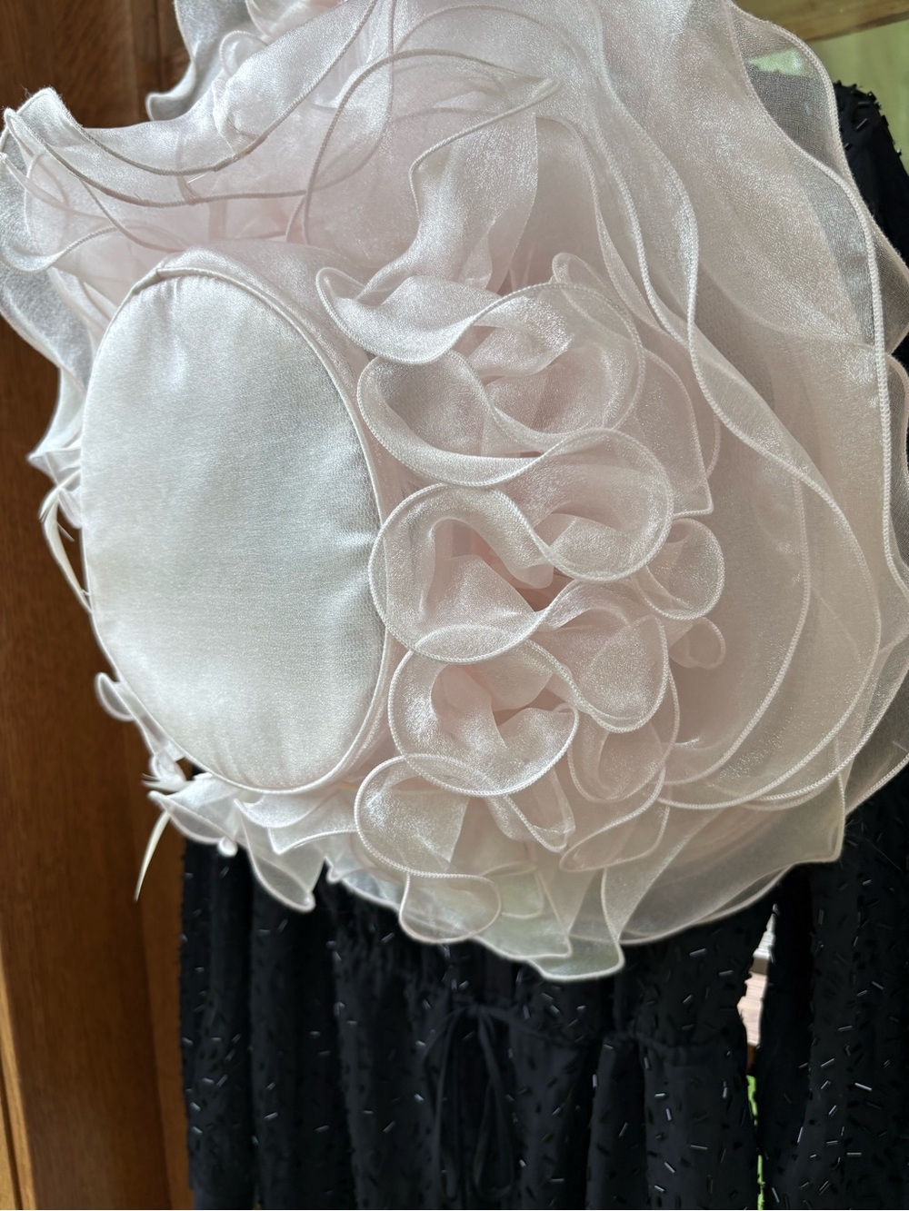 Vintage Sheer Ruffle Organza Fascinator Hat in Pale Pink Feathers Amazing - Picture 12 of 13